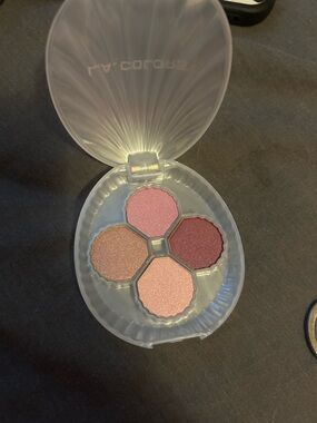 L.A. Colors Pink & Rose Shimmer Eye Quad Palette NEW